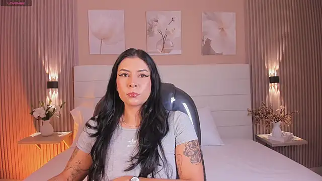 JessyEvans online show from 06-10-26, 07:35