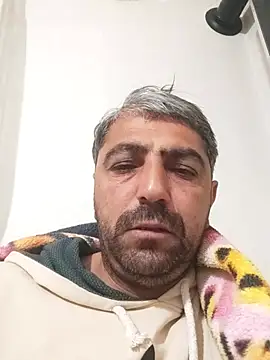 Snapshot of Muratcanik44 chatting on 02-06-26, 10:35 Muratcanik44 online show from 02-06-26, 10:35