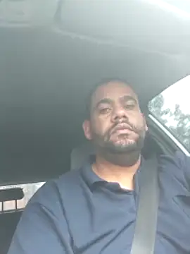 Snapshot of casadosafado15cm chatting on 10-13-25, 05:13 casadosafado15cm online show from 10-13-25, 05:13