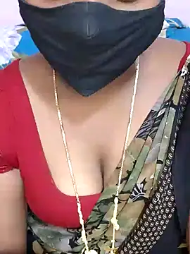 Snapshot of louise92 chatting on 12-01-24, 06:30 louise92 online show from 12-01-24, 06:30