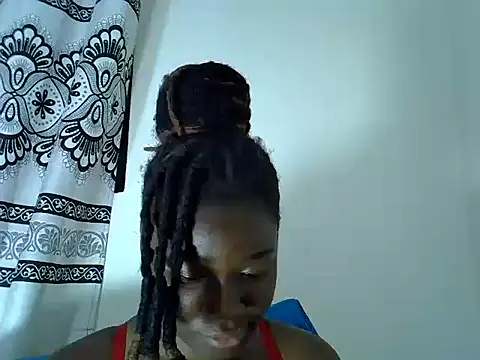 Snapshot of _Elsie chatting on 02-20-25, 04:14 Elsie online show from 02-20-25, 04:14