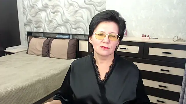 VitaCharm online show from 02-16-25, 08:33