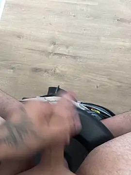 Snapshot of jaimelesexe85 chatting on 09-15-25, 10:59 jaimelesexe85 online show from 09-15-25, 10:59