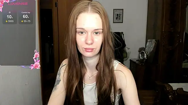 Snapshot of EmilySoul chatting on 06-04-26, 06:25 EmilySoul online show from 06-04-26, 06:25