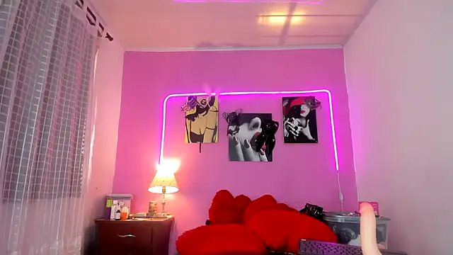 Niki Fox111 online show from 03-09-25, 07:15