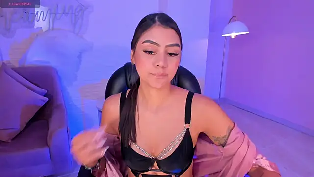 AllyJensen online show from 02-07-25, 12:06