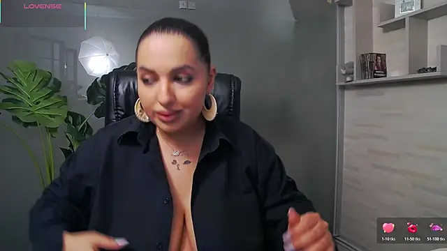 BustyAllyy online show from 08-05-26, 04:10