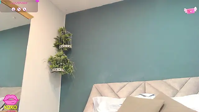 SharisWillian online show from 04-16-26, 04:02