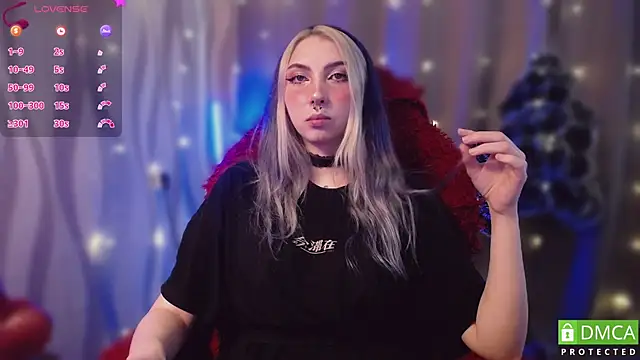 Snapshot of JustMeowGirl chatting on 01-09-25, 06:17 JustMeowGirl online show from 01-09-25, 06:17