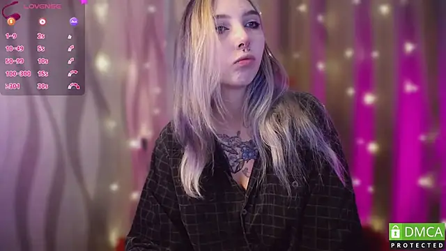 Snapshot of JustMeowGirl chatting on 02-07-25, 04:27 JustMeowGirl online show from 02-07-25, 04:27