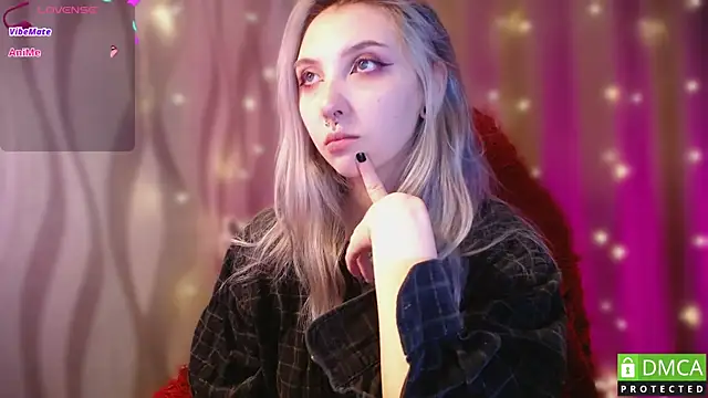 Snapshot of JustMeowGirl chatting on 02-22-25, 07:34 JustMeowGirl online show from 02-22-25, 07:34