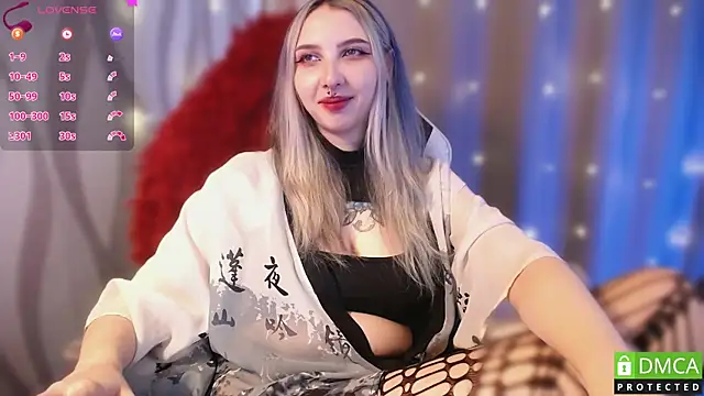 Snapshot of JustMeowGirl chatting on 02-28-25, 05:48 JustMeowGirl online show from 02-28-25, 05:48