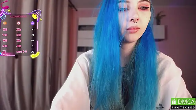 Snapshot of JustMeowGirl chatting on 09-29-25, 04:39 JustMeowGirl online show from 09-29-25, 04:39