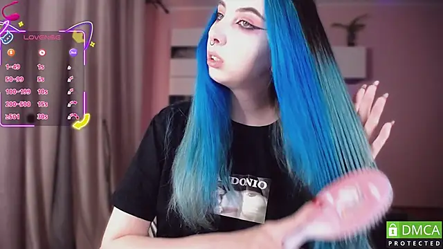 Snapshot of JustMeowGirl chatting on 10-06-25, 03:59 JustMeowGirl online show from 10-06-25, 03:59