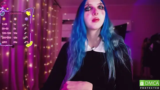 Snapshot of JustMeowGirl chatting on 10-31-25, 04:24 JustMeowGirl online show from 10-31-25, 04:24