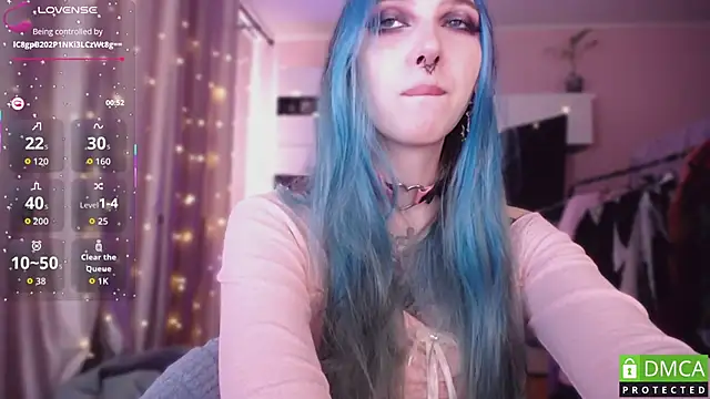 Snapshot of JustMeowGirl chatting on 02-14-26, 05:37 JustMeowGirl online show from 02-14-26, 05:37