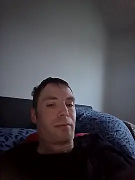 Snapshot of Schnubby1 chatting on 02-23-26, 04:15 Schnubby1 online show from 02-23-26, 04:15