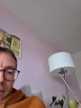 Snapshot of Schnubby1 chatting on 03-11-26, 03:29 Schnubby1 online show from 03-11-26, 03:29