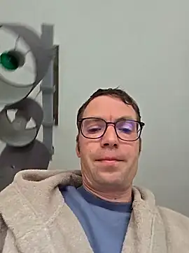 Snapshot of Schnubby1 chatting on 03-16-26, 02:10 Schnubby1 online show from 03-16-26, 02:10