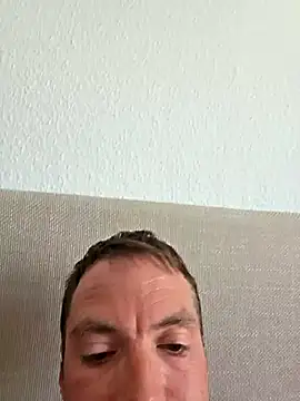 Schnubby1 online show from 06-08-26, 12:27