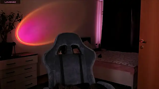 Polusladkoye online show from 04-22-26, 03:13