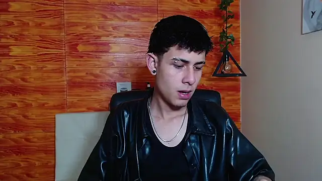 Bastiaan 28 online show from 02-02-25, 04:05