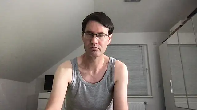 zxzx cam1 online show from 12-01-24, 10:53