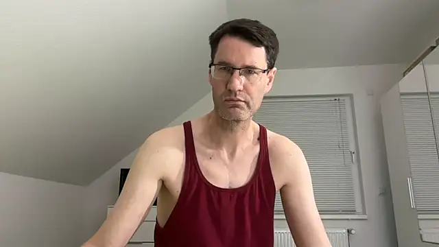 zxzx cam1 online show from 02-22-26, 04:27