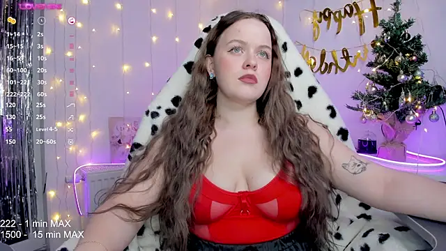 Snapshot of HANNA_MONTANAS chatting on 12-21-24, 02:15 HANNA MONTANAS online show from 12-21-24, 02:15
