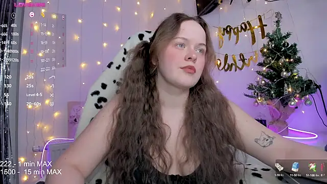Snapshot of HANNA_MONTANAS chatting on 12-22-24, 05:21 HANNA MONTANAS online show from 12-22-24, 05:21