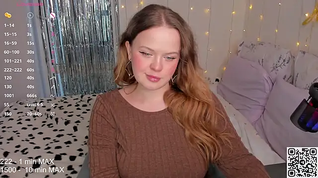 Snapshot of HANNA_MONTANAS chatting on 09-15-25, 03:01 HANNA MONTANAS online show from 09-15-25, 03:01