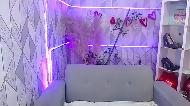 Snapshot of charlottemoonxz chatting on 09-22-25, 03:25 charlottemoonxz online show from 09-22-25, 03:25