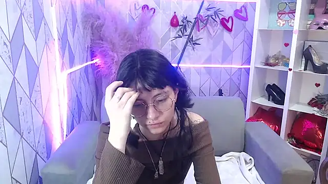 Snapshot of charlottemoonxz chatting on 10-06-25, 07:00 charlottemoonxz online show from 10-06-25, 07:00