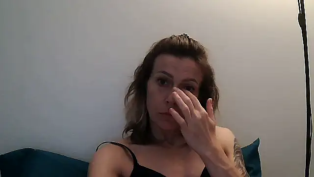 anechka1 online show from 06-20-26, 10:01