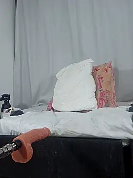 hole davidd online show from 11-28-25, 11:51