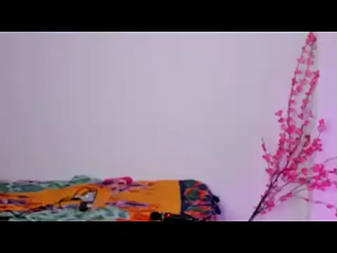 CarolinneMoor online show from 02-14-25, 01:34