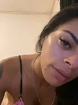 Snapshot of canderodrig777 chatting on 03-07-25, 10:45 canderodrig777 online show from 03-07-25, 10:45