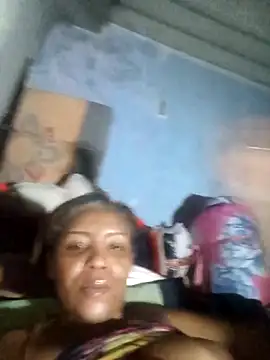 Snapshot of Surreyaa chatting on 10-02-25, 12:39 Surreyaa online show from 10-02-25, 12:39