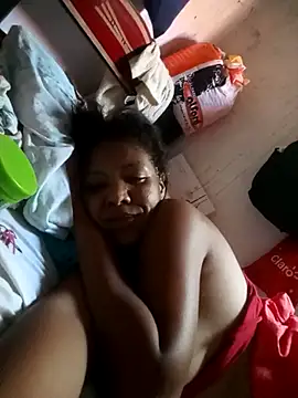 Snapshot of Surreyaa chatting on 10-29-25, 05:47 Surreyaa online show from 10-29-25, 05:47