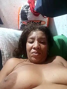 Snapshot of Surreyaa chatting on 11-02-25, 04:48 Surreyaa online show from 11-02-25, 04:48