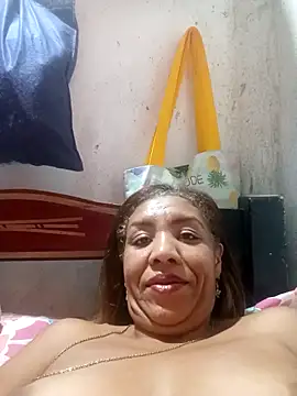 Snapshot of Surreyaa chatting on 12-02-25, 06:41 Surreyaa online show from 12-02-25, 06:41