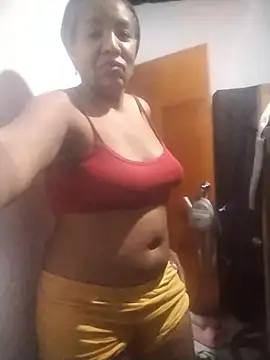 Snapshot of Surreyaa chatting on 01-10-26, 07:43 Surreyaa online show from 01-10-26, 07:43