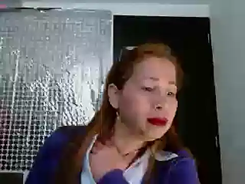 Snapshot of CaroMasha chatting on 01-30-25, 05:06 CaroMasha online show from 01-30-25, 05:06