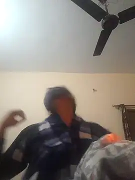 Snapshot of Sajal-03 chatting on 12-27-24, 01:11 Sajal-03 online show from 12-27-24, 01:11