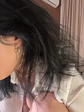 KimArts online show from 02-27-26, 07:36