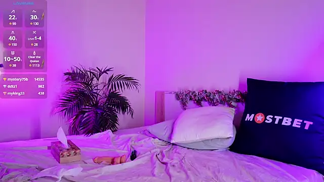 pusichka online show from 12-29-24, 04:40