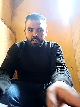 Snapshot of ListedLoin chatting on 01-19-25, 11:45 ListedLoin online show from 01-19-25, 11:45