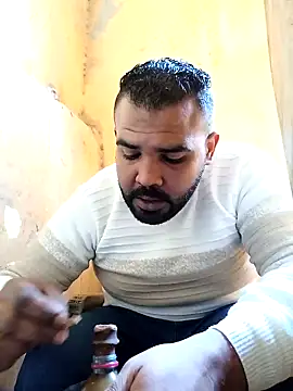 Snapshot of ListedLoin chatting on 01-30-25, 08:32 ListedLoin online show from 01-30-25, 08:32