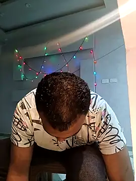 Snapshot of ListedLoin chatting on 03-07-25, 07:49 ListedLoin online show from 03-07-25, 07:49