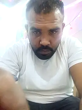 Snapshot of ListedLoin chatting on 03-16-25, 05:28 ListedLoin online show from 03-16-25, 05:28